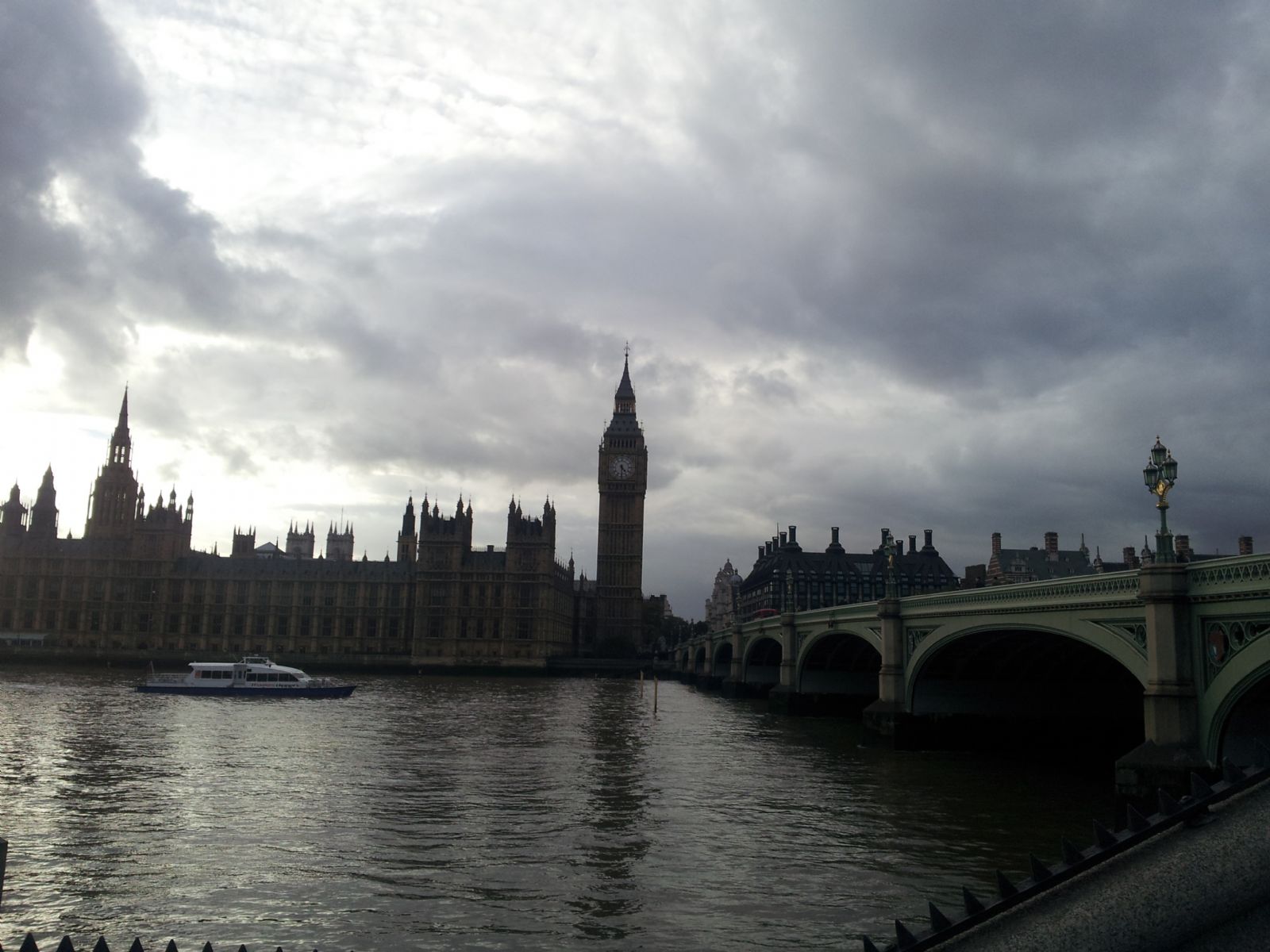 Big Ben & Parliament Square